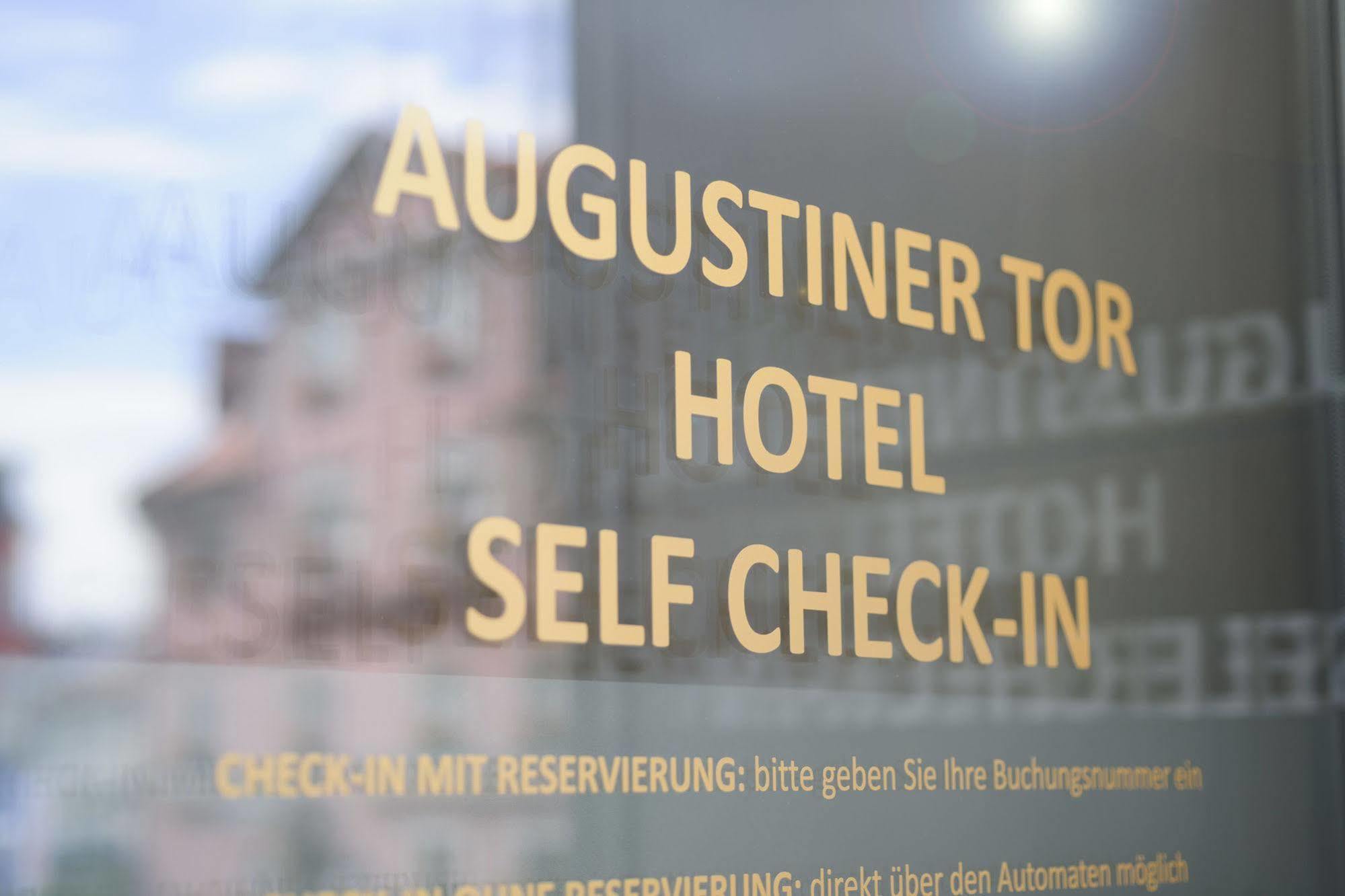 Hotel Augustiner Tor Konstanz Bagian luar foto